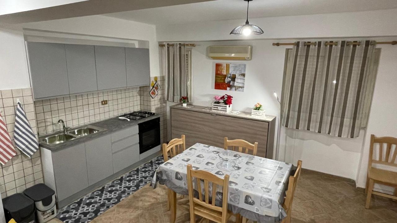 הוילה Villagrazia Di Carini Casa Vacanze Antico Cortile Delle Palme מראה חיצוני תמונה