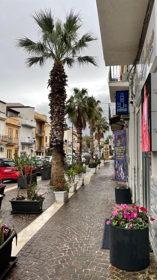 הוילה Villagrazia Di Carini Casa Vacanze Antico Cortile Delle Palme מראה חיצוני תמונה