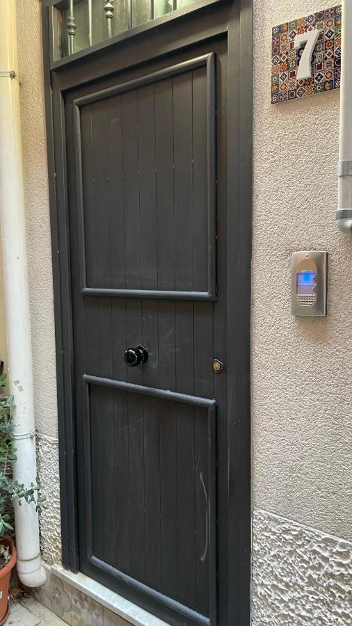 הוילה Villagrazia Di Carini Casa Vacanze Antico Cortile Delle Palme מראה חיצוני תמונה