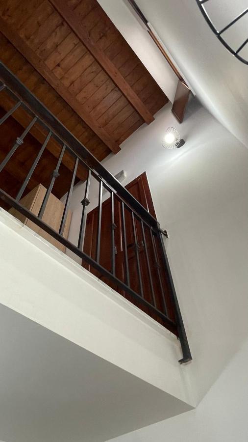 הוילה Villagrazia Di Carini Casa Vacanze Antico Cortile Delle Palme מראה חיצוני תמונה