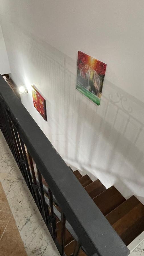 הוילה Villagrazia Di Carini Casa Vacanze Antico Cortile Delle Palme מראה חיצוני תמונה