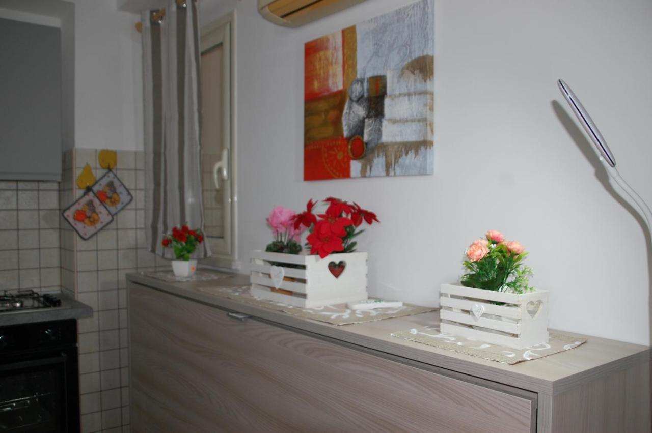 הוילה Villagrazia Di Carini Casa Vacanze Antico Cortile Delle Palme מראה חיצוני תמונה