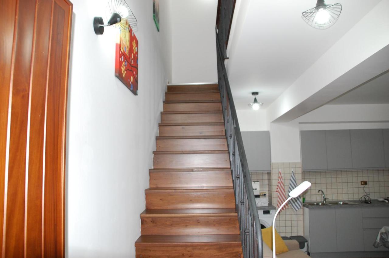 הוילה Villagrazia Di Carini Casa Vacanze Antico Cortile Delle Palme מראה חיצוני תמונה